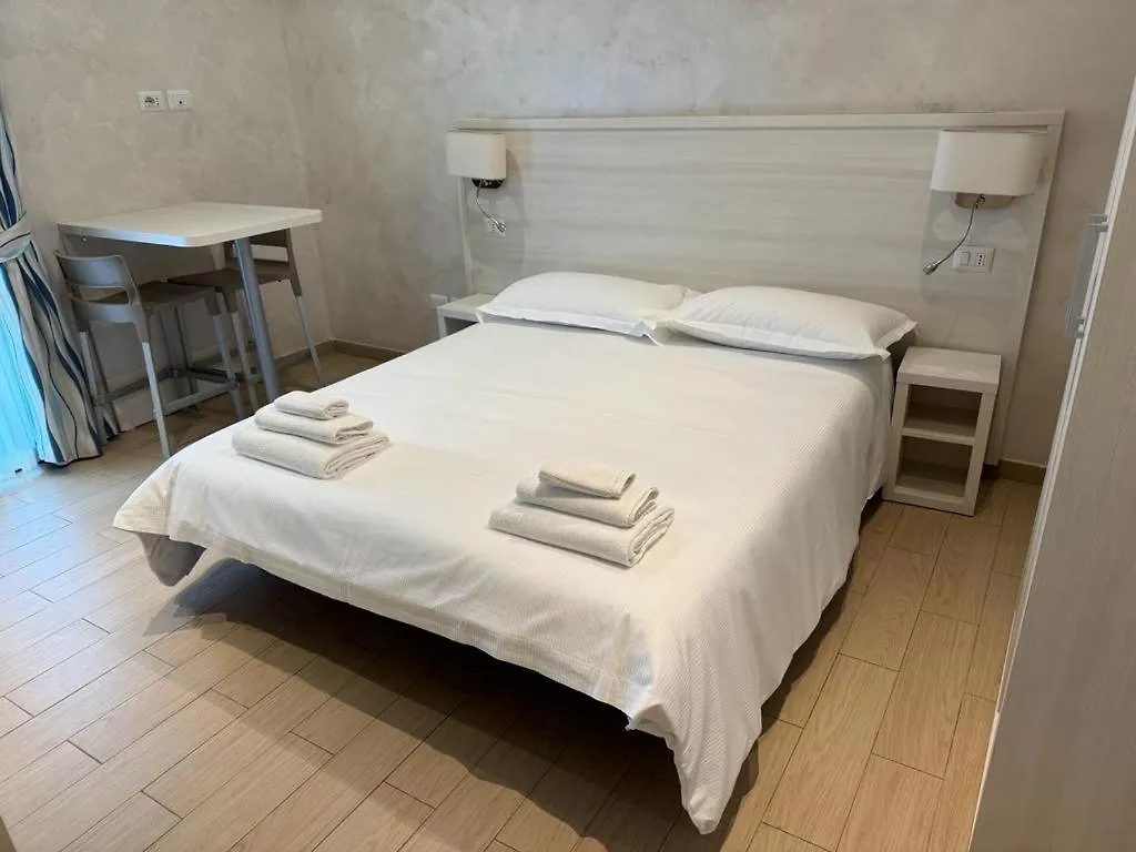 Marina Beach Aparthotel Rimini 0*,